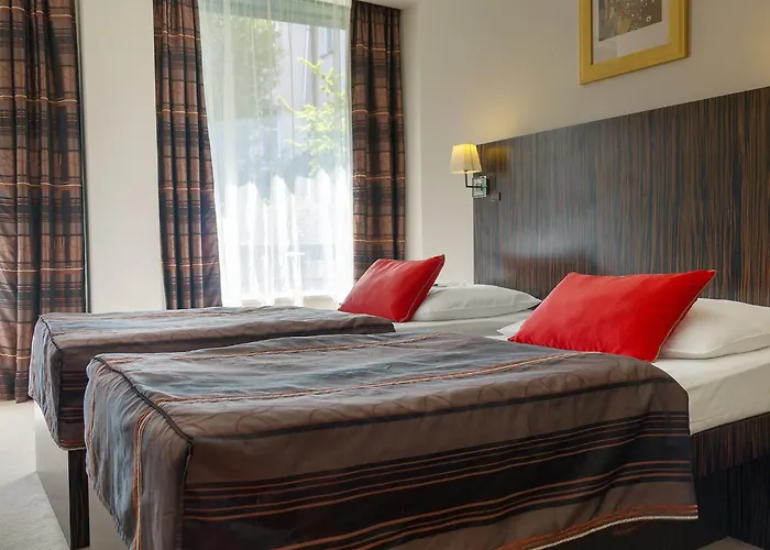 EA Hotel Crystal Palace Prag